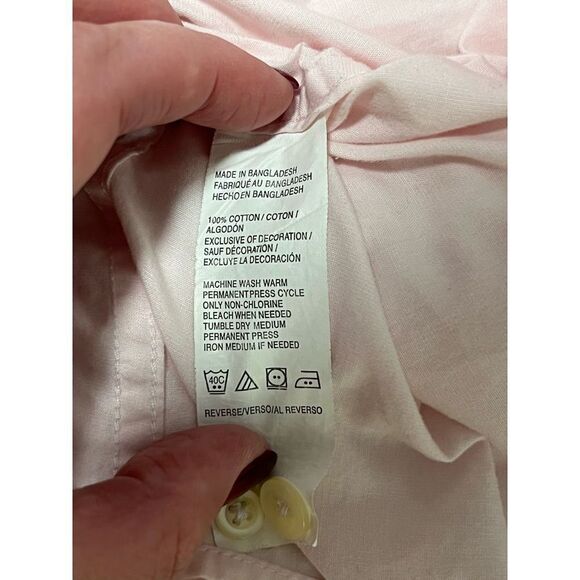 IZOD Pink Button Down Up LS Light Pink Men’s Medium Dress Work Shirt Med Soft Al - Picture 9 of 10